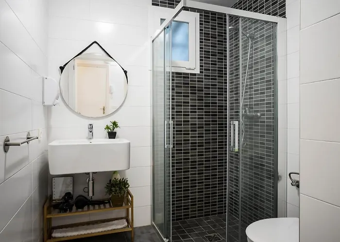 Usandizaga Apartment, Second Line Beach, Free Parking * San Sebastian