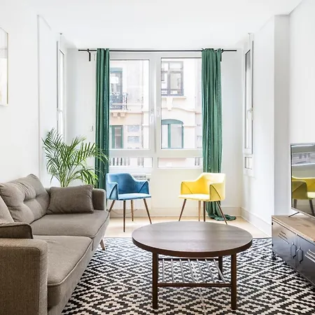 Usandizaga Apartment, Second Line Beach, Free Parking Сан-Себастьян