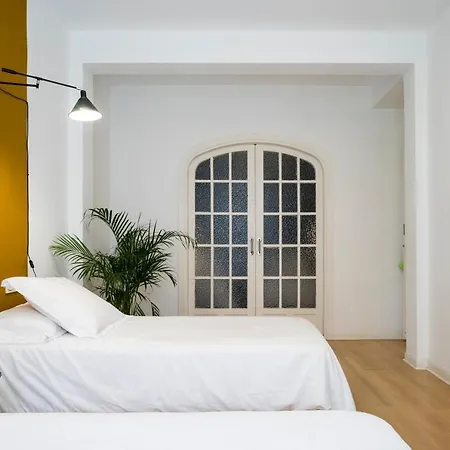 Usandizaga Apartment, Second Line Beach, Free Parking *