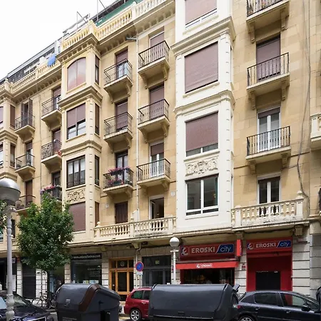 Usandizaga Apartment, Second Line Beach, Free Parking