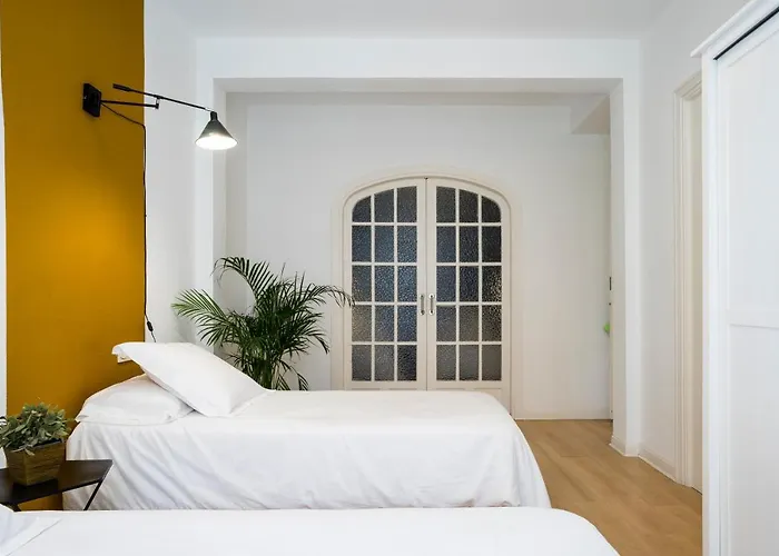 Usandizaga Apartment, Second Line Beach, Free Parking *