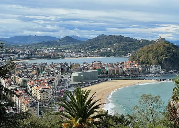 Usandizaga Apartment, Second Line Beach, Free Parking San Sebastián