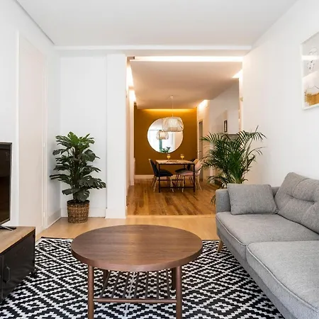 Appartement Usandizaga Apartment, Second Line Beach, Free Parking *